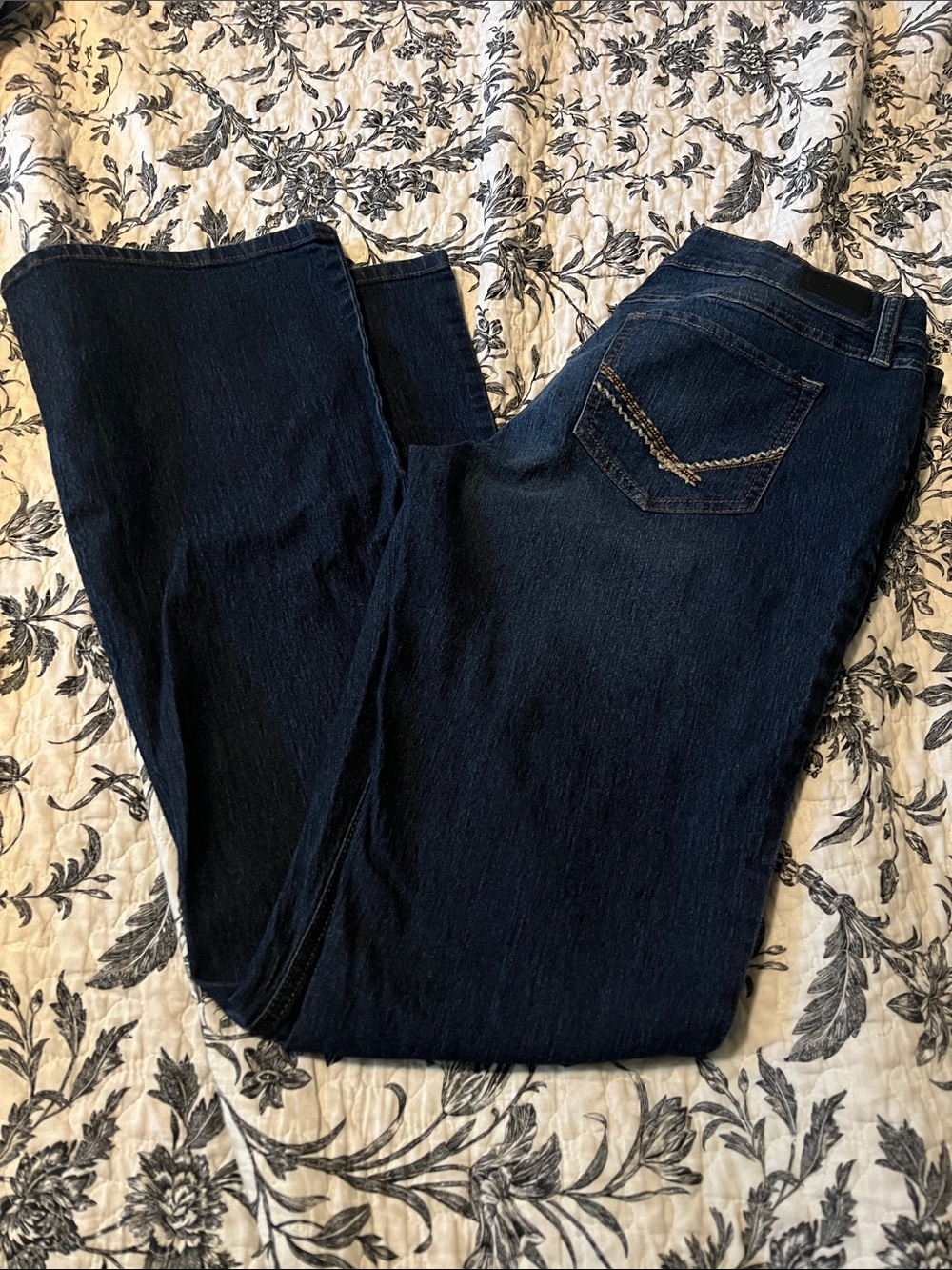 Classic Women's Dark Blue Denim Jeans